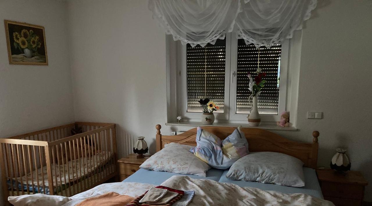 -Am Fuss Zum Zittauer Gebirge- Apartment Hainewalde ภายนอก รูปภาพ